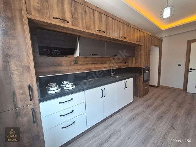 KUMSALDAN ALTINKUMDA EBEVEYN BANYOLU ARAKAT_2+1_SIFIR LÜX DAİRE