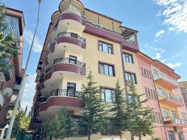 Kumsal'dan Battalgazi Hasan Varol Mahallesinde 3+1 Ara Kat Kiralık Daire