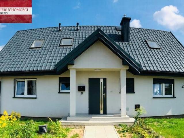 Nowoczesny dom z 3 apartamentami, inwestycja w Kudowie