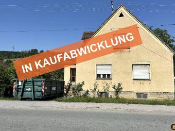 Kukmirn: Sanierungsbedürftiges Haus mit Garage und Lagerräumen IN KAUFABWICKLUNG