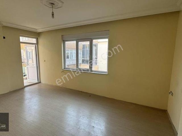 Kültür De 2+1 Eşyasız Kiralık Temiz Daire