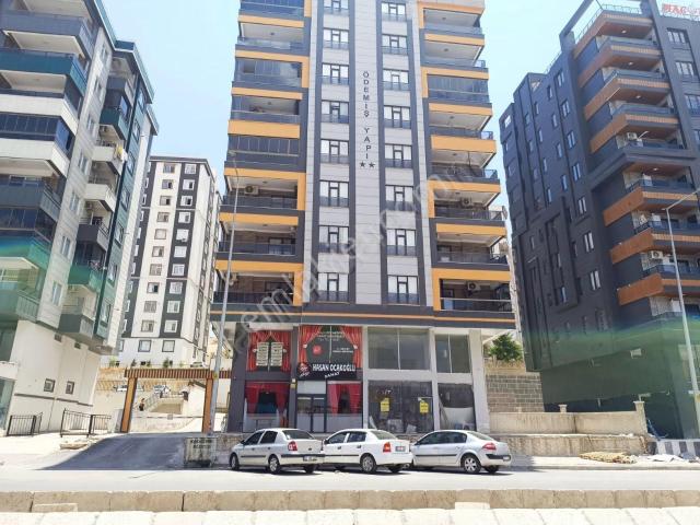 Kültür Emlaktan Karaköprü Doğukent 2.35 Ana Cadde Uzerinde O