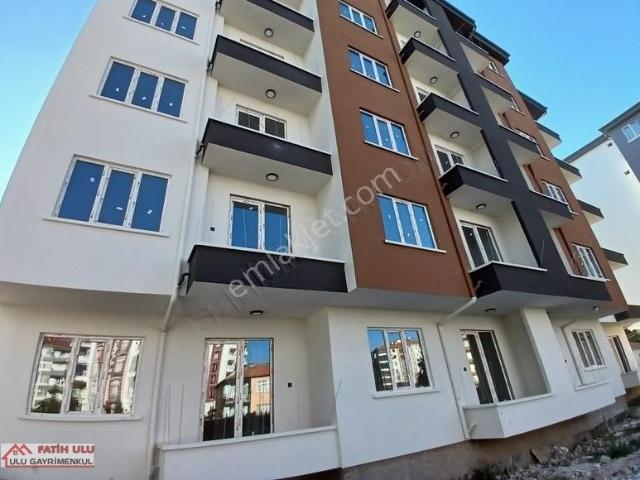 Kültür Merkezi Karşısında Satılık 1+1 Yüksek Giriş Daire