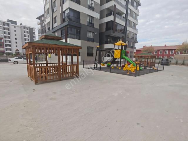 Kule 42 Emlak'tan Esenler Mahallesi Beyşehir Caddesi'nde Daireler