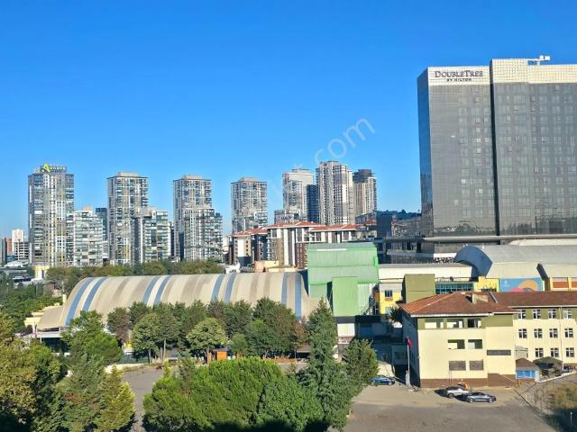 Kule'den | Sıfır Şehrin Manzarasına Hakim Otoparklı 7.kat 2+1