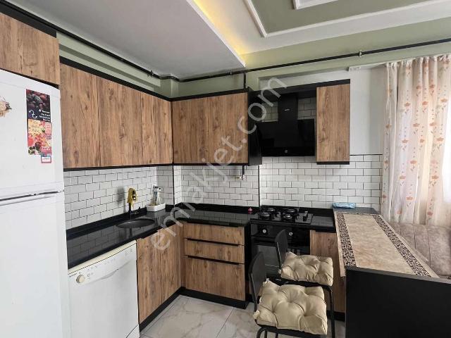 Kulepark~farkıyla~çarkıparede~stadyum~karşısı1+1~balkonlu~eşyalı