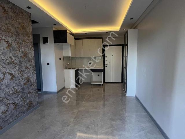 Kulepark~farkıyla~stadyum~yakını~özel~işçilikli~2+1~lüks~sitede