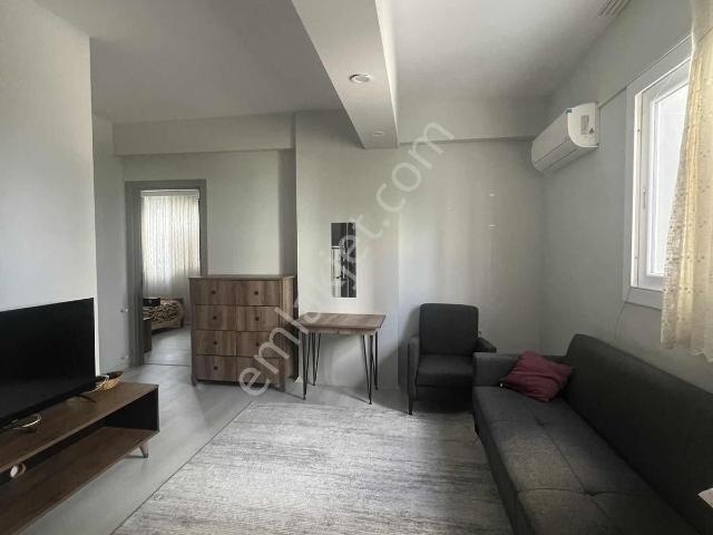 Kulepark~gayrimenkul~farkıyla~stadyum~karşısı~eşyalı~1+1~8katlı