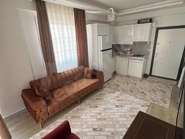 KULEPARKFARKIYLAÇOKGENİŞ40m2NETOTURUMLU1+1EŞYALISATILIK