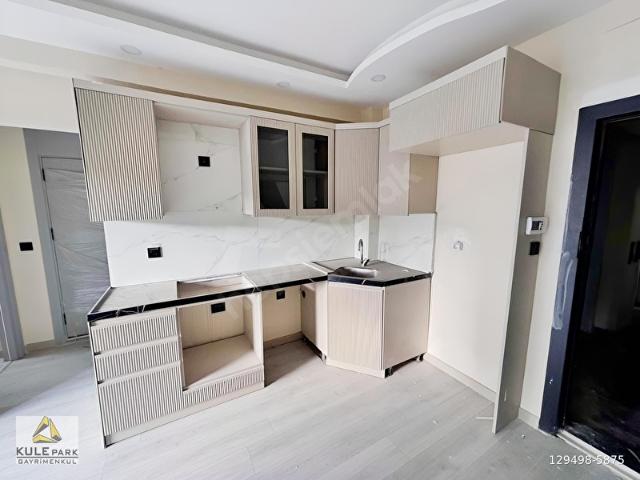 KULEPARKFARKIYLAGÜLTEPE'DE2+1AÇIKMUTFAKYENİBİNADALÜX