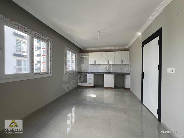 KULEPARKFARKIYLASİTEDE8KATLISIFIR3+1BİTMİŞOTURUMAHAZIR