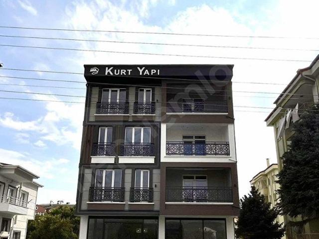 KURT EMLAK*ŞEHRİN EN PRESTİJLİ MİMARİSİYLE 3+1 SATILIK DAİRELER