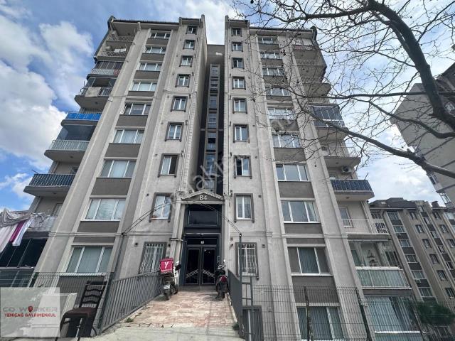 Kurtköy Mesken Konutlarında Balkonlu,boş, Ferah 2+1 Kiralık