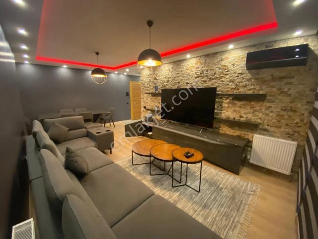 Kurtköy Optimum Meydan Sitesi’nde Eşyalı Satılık 2+1 Daire