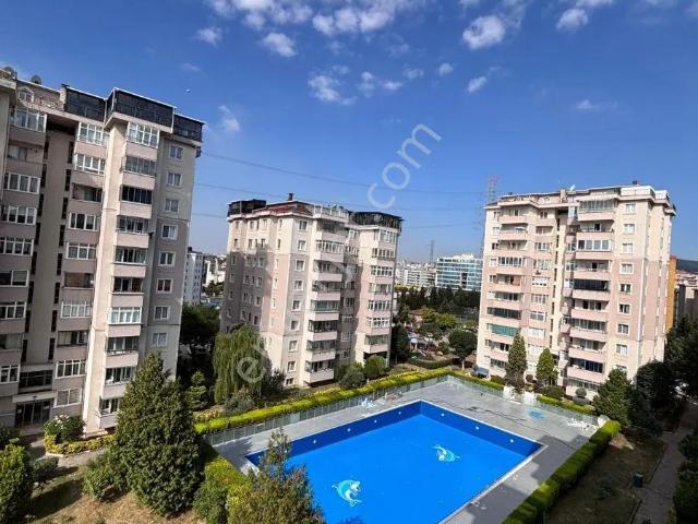 Kurtköy Aydınlar Sitesi'nde Kiralık 3+1 Daire