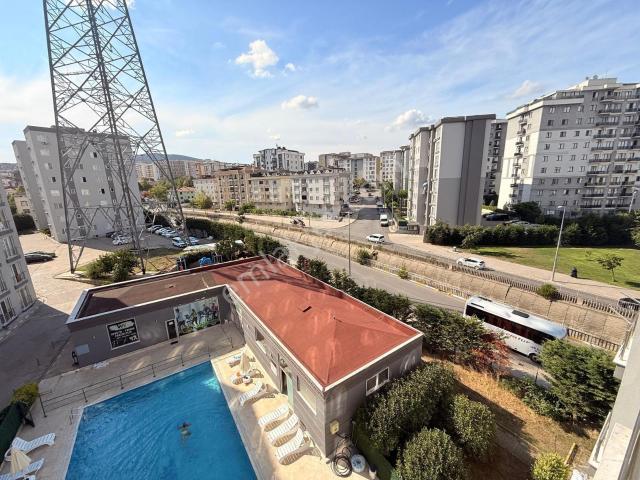 Kurtköy By Vısta Sitesnde Havuzlu Site,metro Havalimanı Dibi 2+1