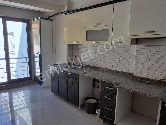 Kurtuluş Mah. Adliye Yanı Asansörlü Arakat Kiralık 2+0 Daire