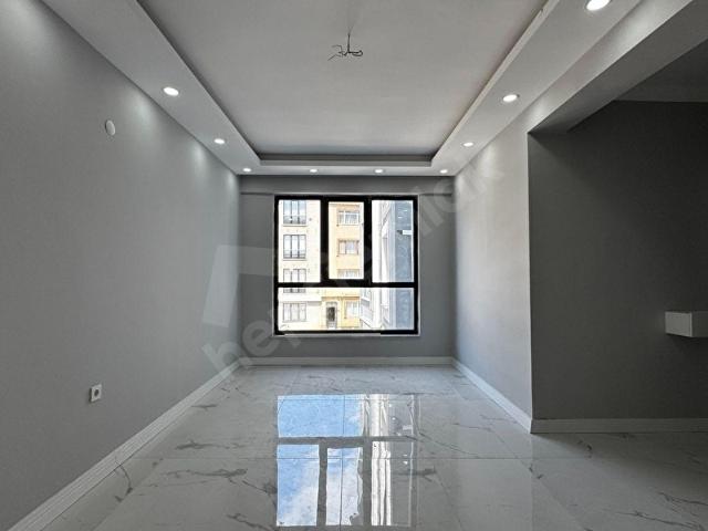 KURTULUŞ MAHALLESİNDE 2+1 SIFIR KİRALIK DAİRE