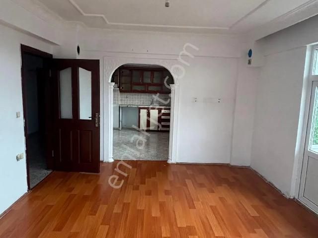 Kurtuluş Mahallesi'nde 3+1 Kiralık Daire