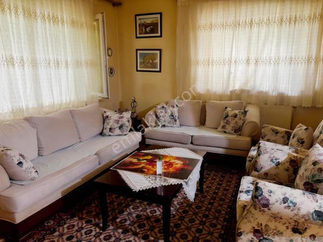Kurtuluş Metro Ve Üniversite Yakın Ful Eşyalı 3+1 Kiralık Daire
