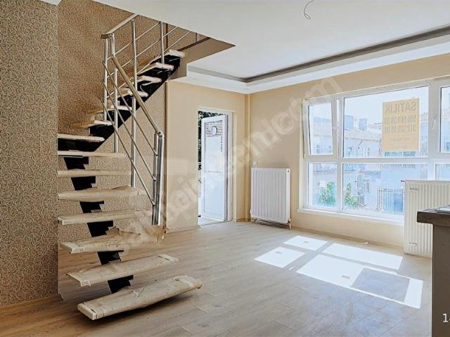 KURTULUŞA YAKIN 3+1 DUBLEKS EBEVEYN BANYOLU 110M2 ÖN CEPHE SIFIR