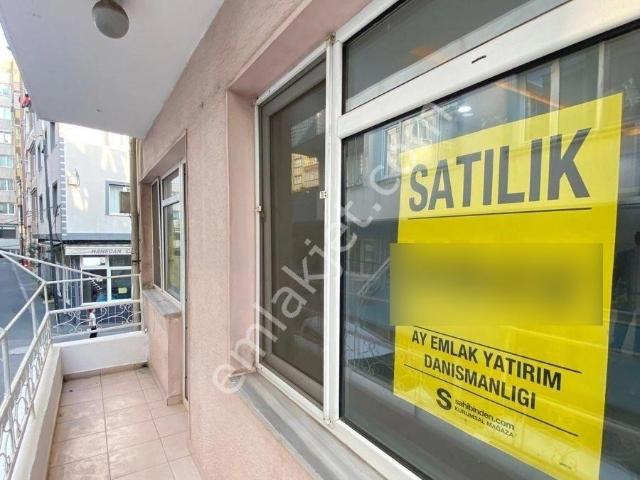 Kurtuluş Caddesin’de Satılık 3+1 Ara Kat Daire