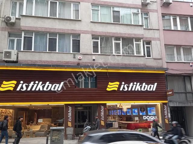 Kurtuluş Caddesi'nin Göbeğinde 3+1 Satılık Daire