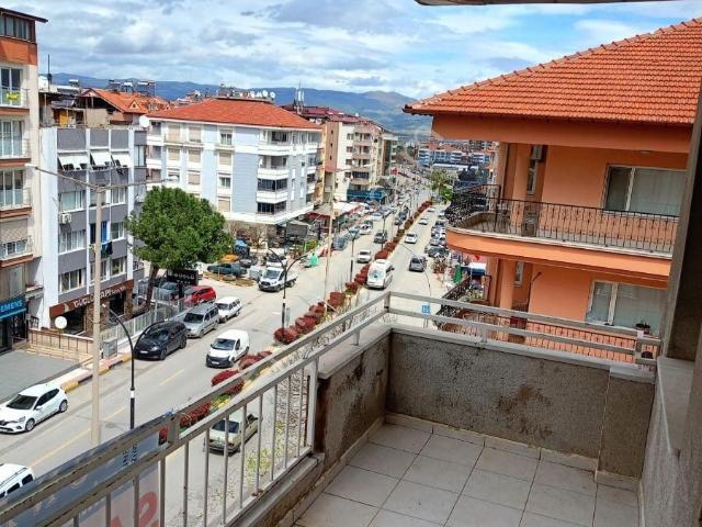 Kurtuluş'da Uygun Fiyata Satılık 3+1 Daire, Tuna Gayrimenkulden