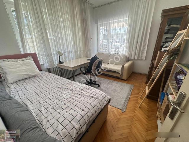 Kurtuluş Emlak Tan Kurtuluş Dokuz Eylül Sokak Da 2+1 Eşyalı, Bağımsız Salon Yapılı