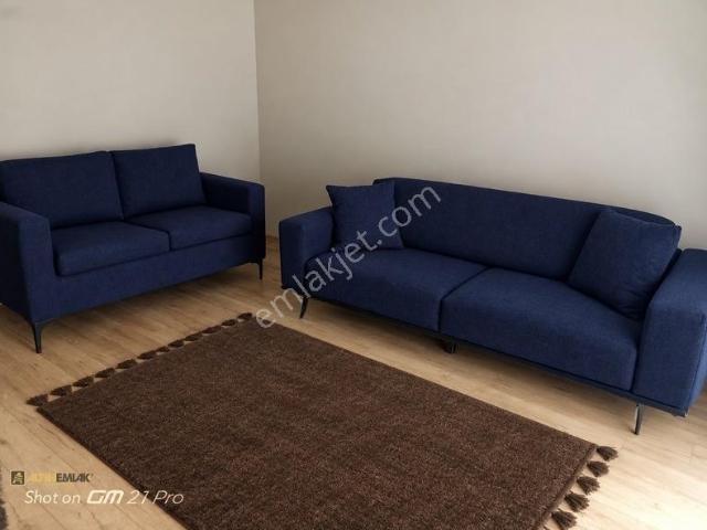 Kurtuluş'ta Eşyalı,ferah Cephe,otopark Ön Alanı Merkezi Konumda