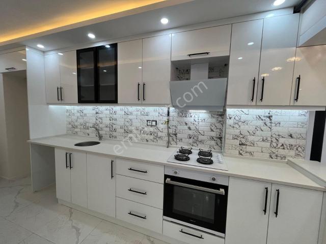 Kuruş Masrafsız Full Lüks 3+1 Arakat Tevfikiye Mah