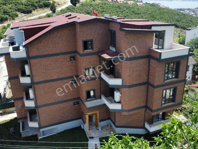Tarcanlardan Kuruçeşmede Müstakiltadında Sıfır 3+1 Bahçe Dubleks