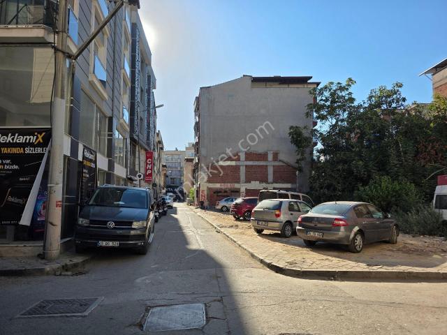 Kurudere Caddesi Yanı Satılık Doğalgazlı Daire