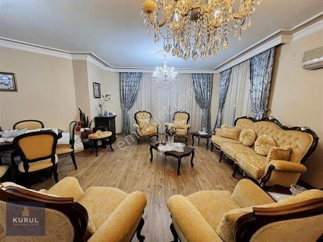 Kurul Gayrimenkulden Reşatbeyde Geniş Oturumlu 4+1 Daire