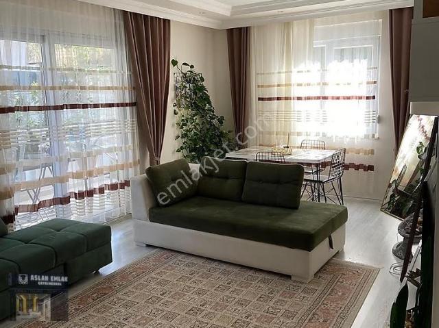 Kurumların Tam Merkezinde Kiralık 3+1 Daire. eşyalı/eşyasız