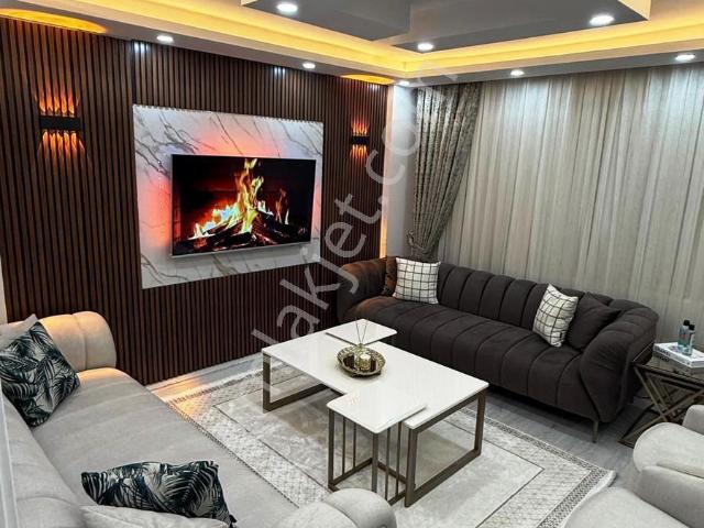 Kurşun Grup'tan Cadde Üzerinde 2+1 Masrafsız Arakat Daire