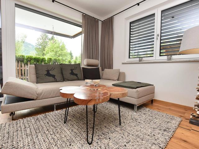 Kuschelige, neuwertige Gartenwohnung