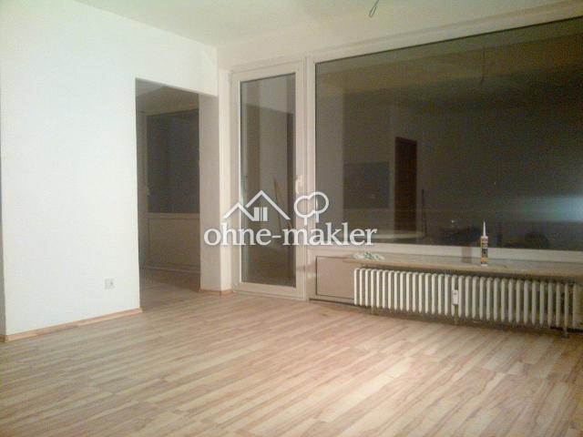 Kuschelige Wohnung mit großer Loggia in ruhiger Lage