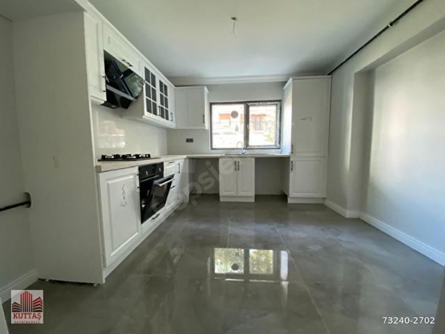 KUTTAŞ TAN, BAHÇELİ DE, YENİ BİNADA, GENİŞ, 90M2, SATILIK 2+1, K OTOPARKLI