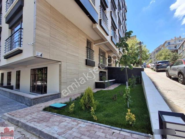 Kuttaş 'tan Bülbülderesi Caddesinde 2+1keyifli Satılık Dubleks