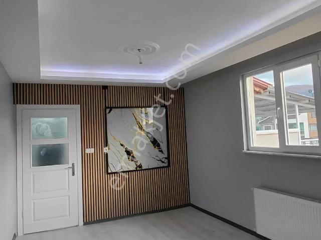 Kütahya Merkez Bölcek Mahallesi’nde Bakımlı 3+1 Dubleks Daire
