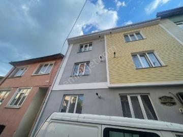 Kütahya Serradan Yeni Belediye Yakını Eşyalı Satılık 1+1 Daire