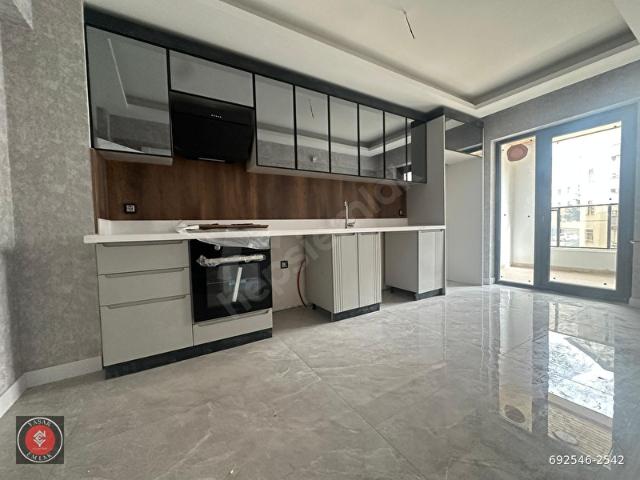 KUTLU MAH 3+1 KATTA ASANSÖRLÜ FULL YAPILI 125 M2 SATILIK DAİRE