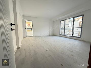 KUTLUDA ARA KAT 3.KAT KONUMLU 3+1 SIFIR DAİRE 135m2 ASANSÖRLÜ LÜKS