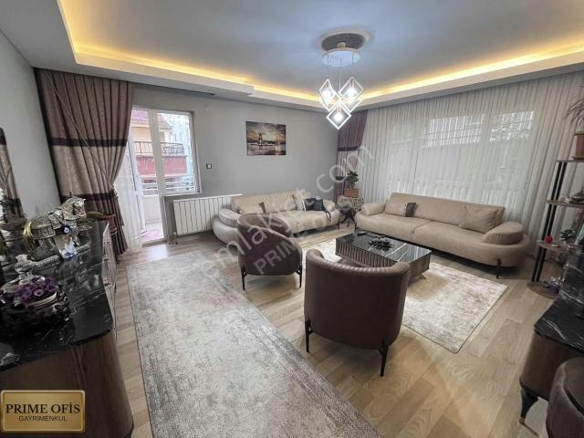 Kutlu'da Asansörlü Garajlı Kullanışlı Daire