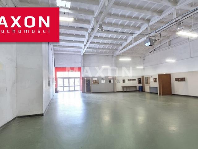 Kompleks magazynowy 20 000 m² z biurami i bocznicą kolejową