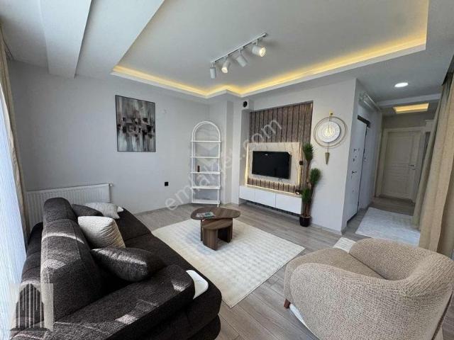 Kuvvet'ten Özel Konsept Eşyalı Ulaşıma Çok Yakın Kiralık1+1!