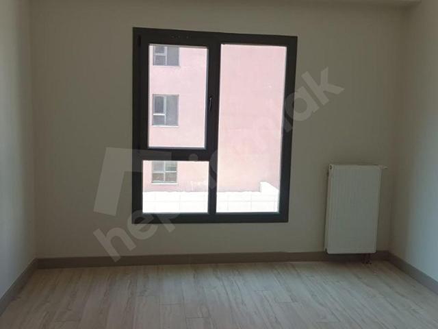 KUVVETLİ EMLAKTAN CUMHURİYETTE KİRALIK 2+1