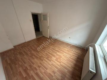Kuyuyazısı Cadde Üzeri Gata Yakını Kiralık 3+1 2.kat Daire