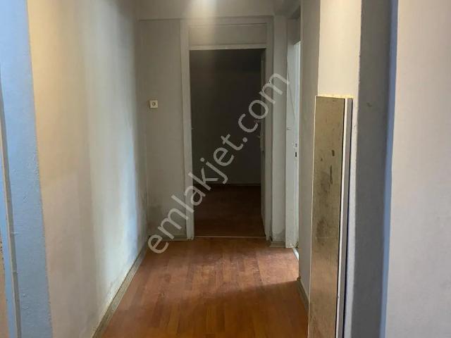Kuzay Kök Gm.danışmanlığından Bornova Erzene Mahallesinde Kiralık Daire